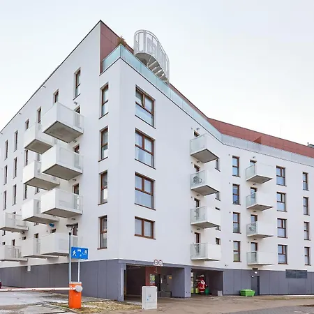 Apartment Posnania Chic By Bookinghost